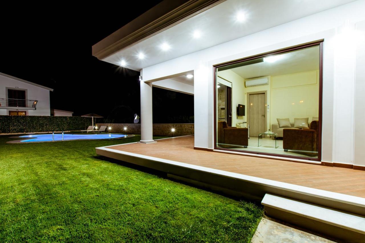 Chania Oasis With Heated Pool Exterior foto