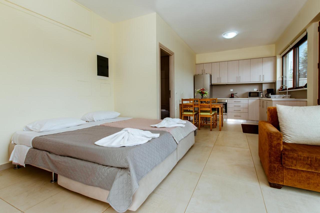 Chania Oasis With Heated Pool Exterior foto